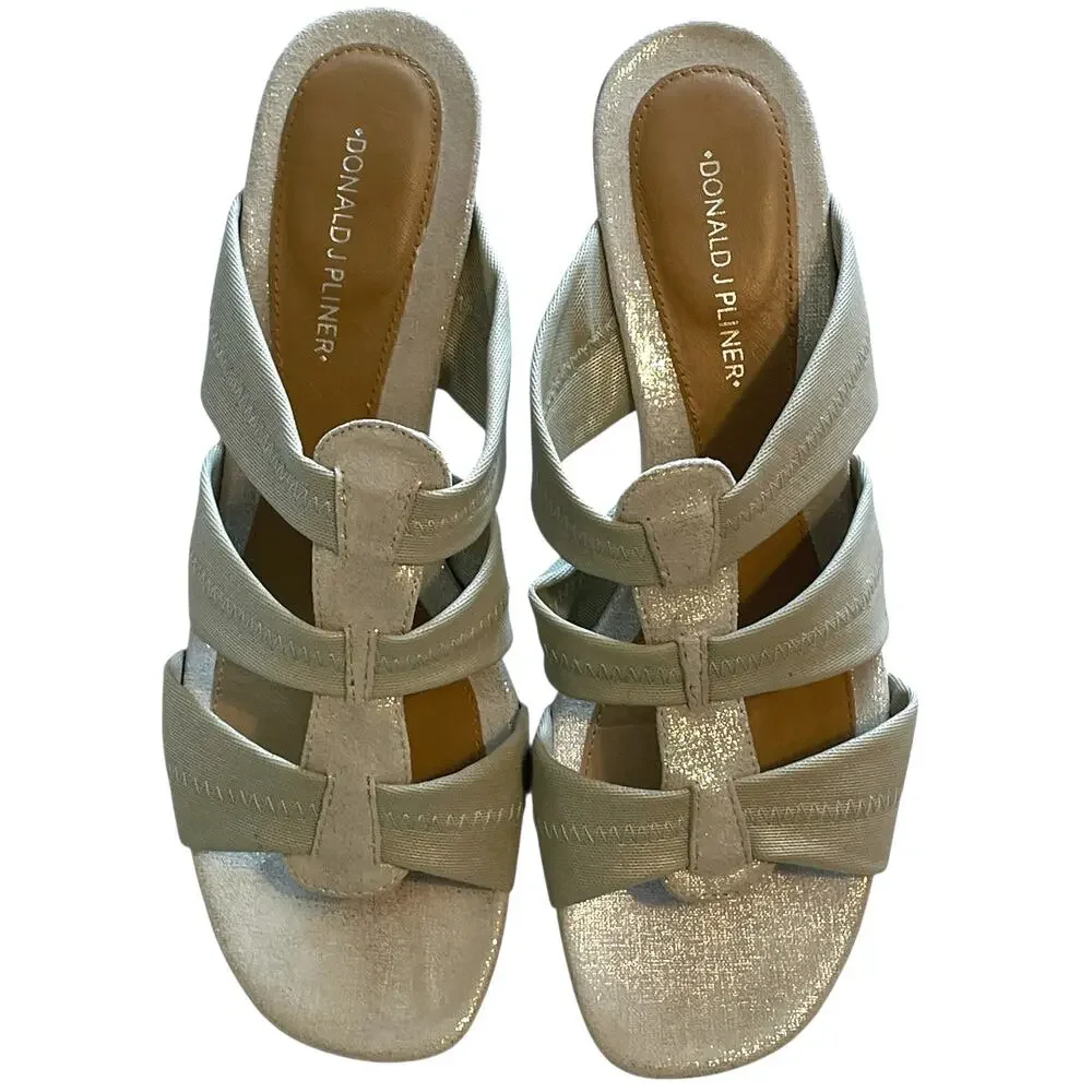 Donald J. Pliner HAIA Open Toe Sandals Womens Size 10 Mint Green Silver Metallic